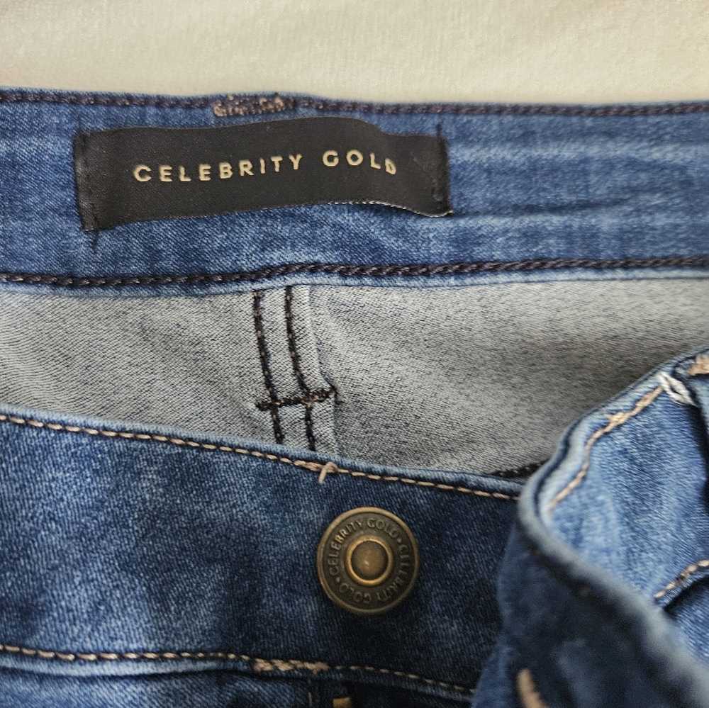 Celebrity Gold Women's Blue Jeans